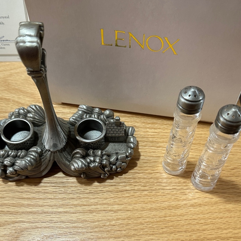 Lenox Silver Lighthouse Salt and Pepper Shakers With Box - Picture 2 of 3
